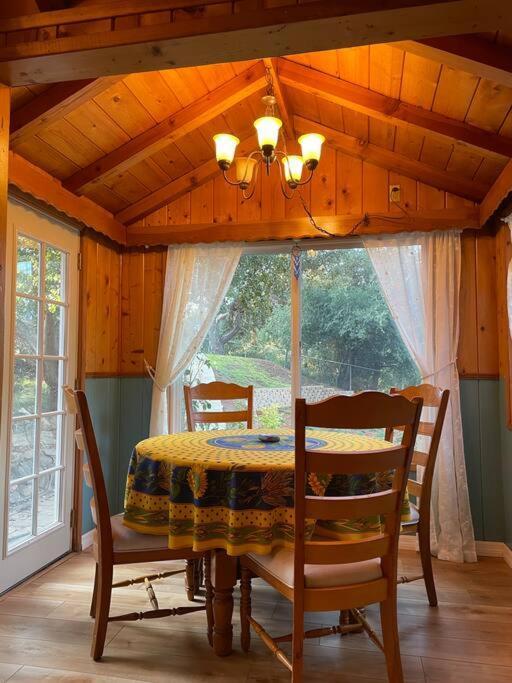 Blue Bird Cottage - Pet Friendlyジュリアン エクステリア 写真